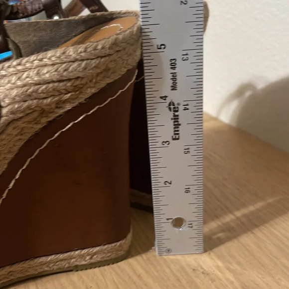 MIA Women's Tan Brown Wedge Platform Sandals Shoes Size 8.5 Medium - Picture 14 of 17